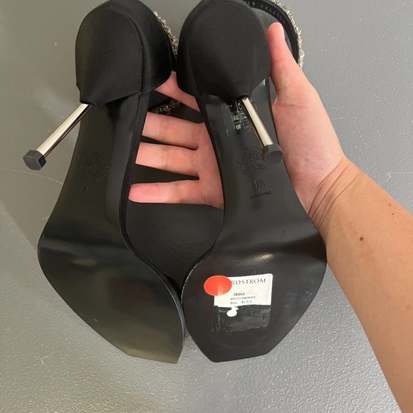 NWOT ALEXANDER MCQUEEN Crystal Strap Sandal in Black/Crystal/Silver (41.5) - Picture 6 of 9